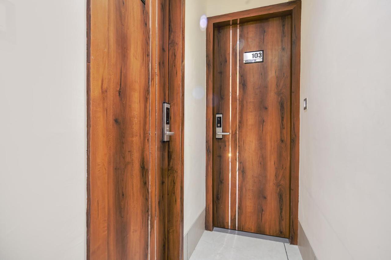 Fabhotel Benchmark Indore Exteriör bild