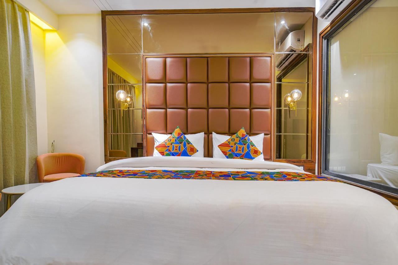 Fabhotel Benchmark Indore Exteriör bild
